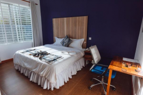 Abantu Hotel